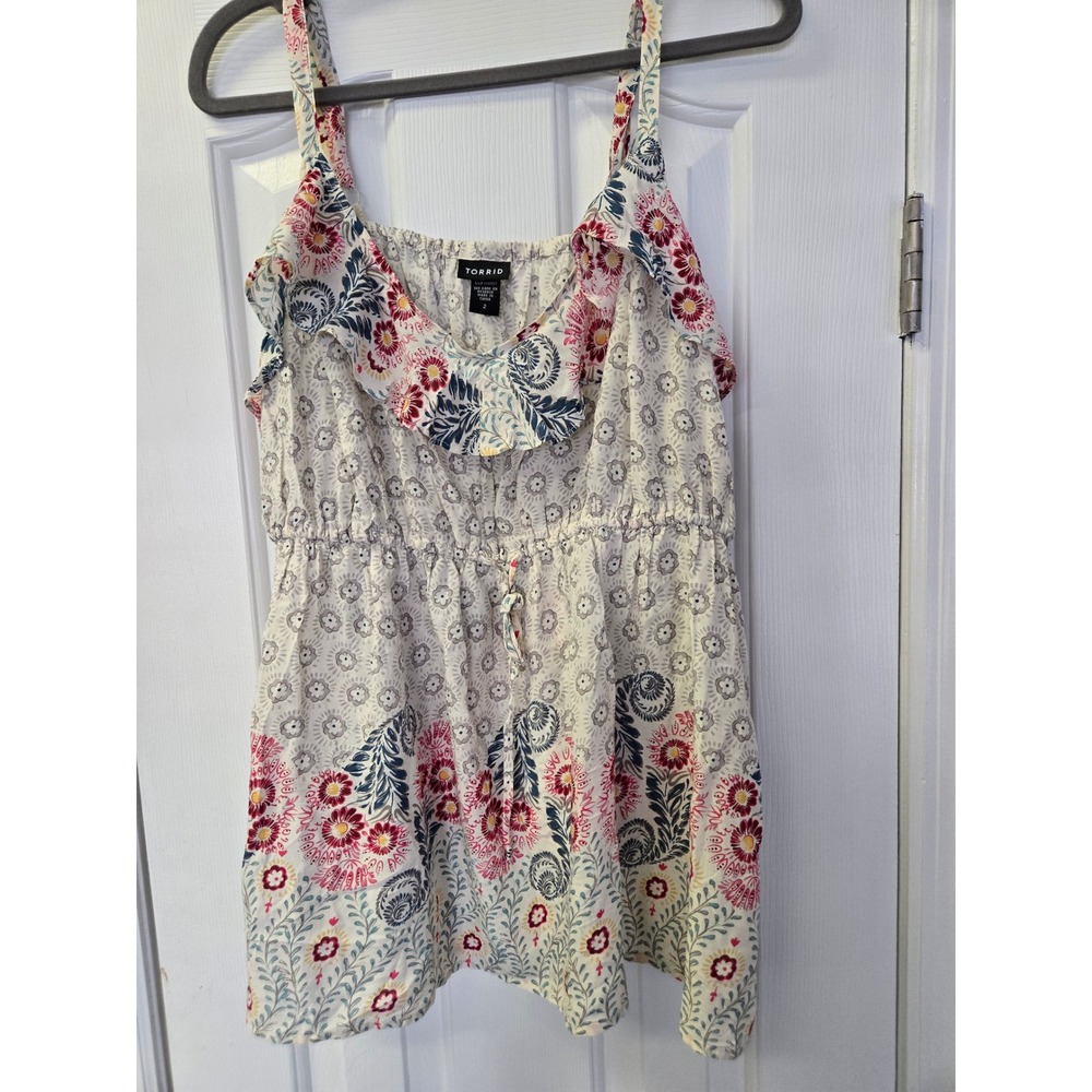Torrid Floral Medallion‎ Ruffle Cami Top Plus Size 2 Cream Red Blue 11294939